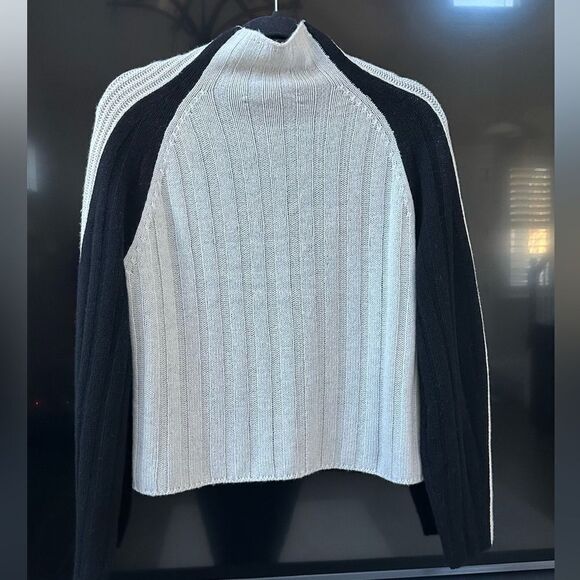 360 CASHMERE Jamie Colorblock Cashmere Blend Sweater Black White, Size S - Picture 6 of 11